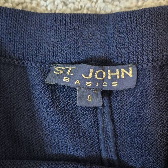 St. John Women's Navy Blue Knit Pantsuit Gold Buttons Size 2 - Picture 3 of 10